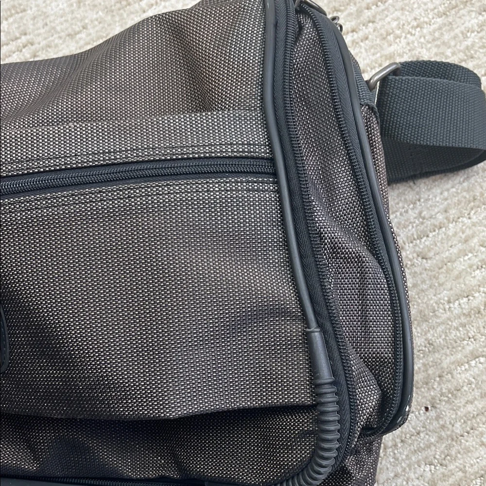 Samsonite Vintage Overnight Travel Bag Brown Gray